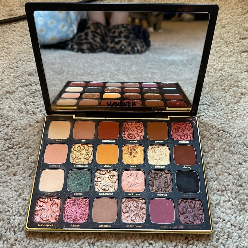 TARTE Man Eater eyeshadow palette
